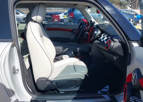 2015 Mini Hardtop Cooper z USA, uszkodzony, nr VIN WMWXM5C58F3A96829